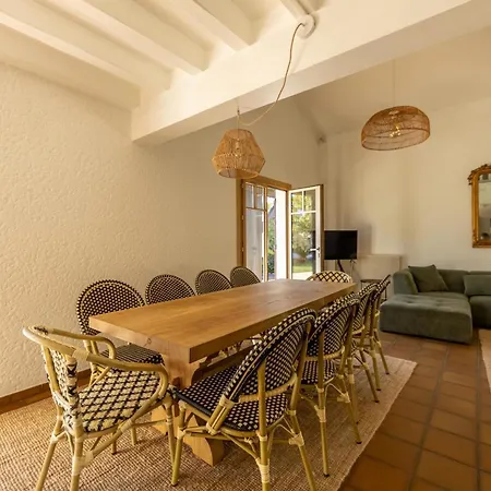 Villa Josephine With Swimmingpool In Ares
