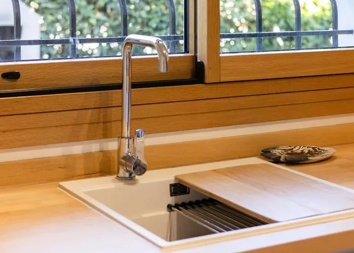 Villa Josephine With Swimmingpool In Ares